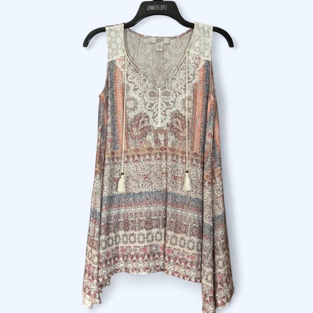 Vintage America Blues Women's Lace-Trimmed Paisley-Print Top - Small